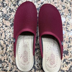 Fly Flot Women's Burgundy Slip-On Mesh Clogs